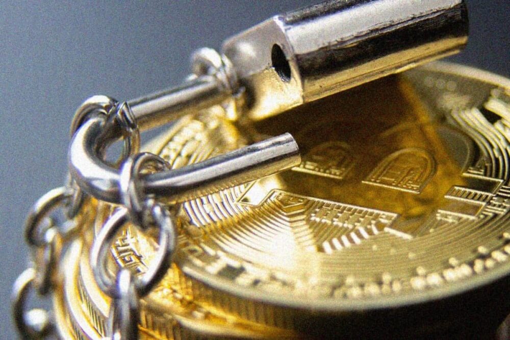 how do bitcoins get stolen